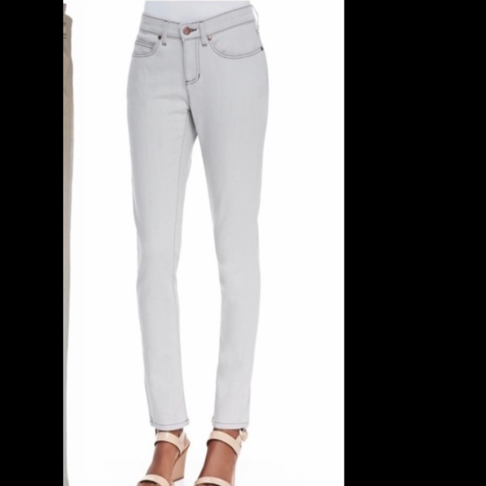 Eileen fisher straight leg white denim pants size large